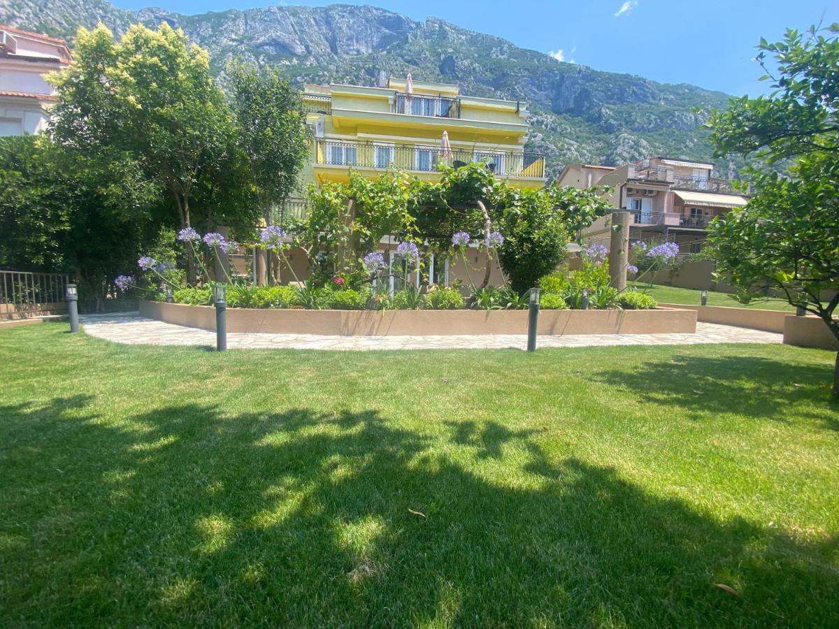 2Montenegro Mimoza Apartments Доброта Екстериор снимка