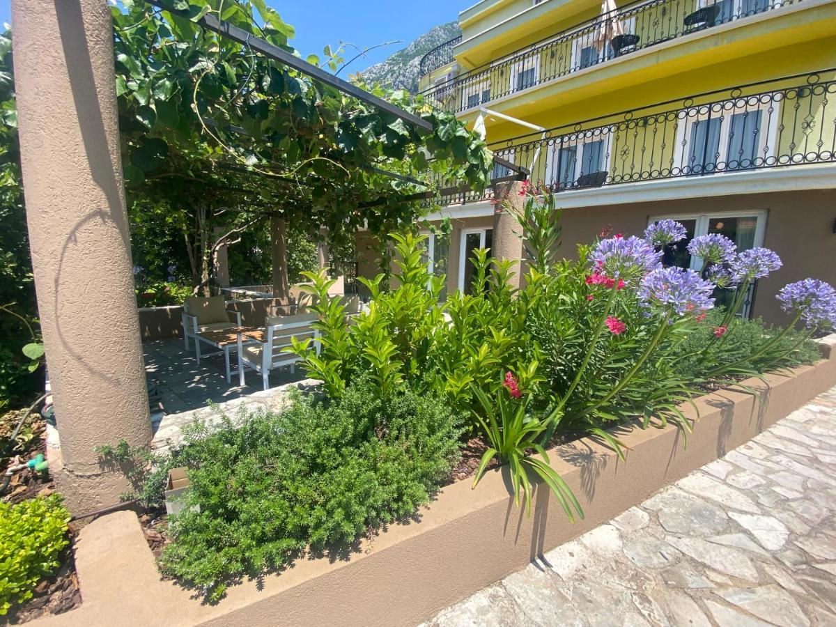 2Montenegro Mimoza Apartments Доброта Екстериор снимка