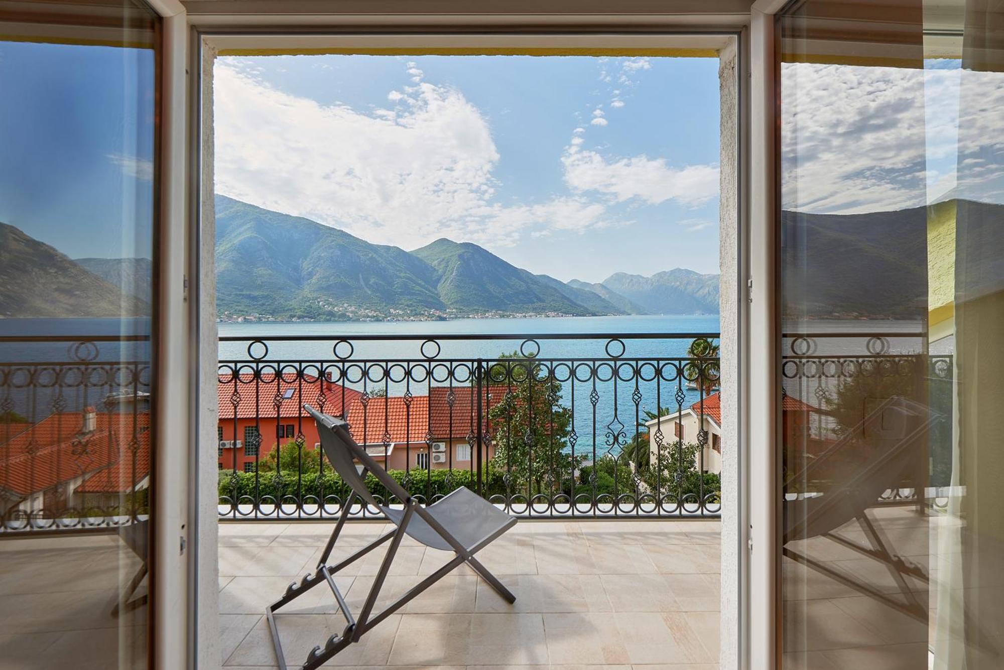 2Montenegro Mimoza Apartments Доброта Екстериор снимка