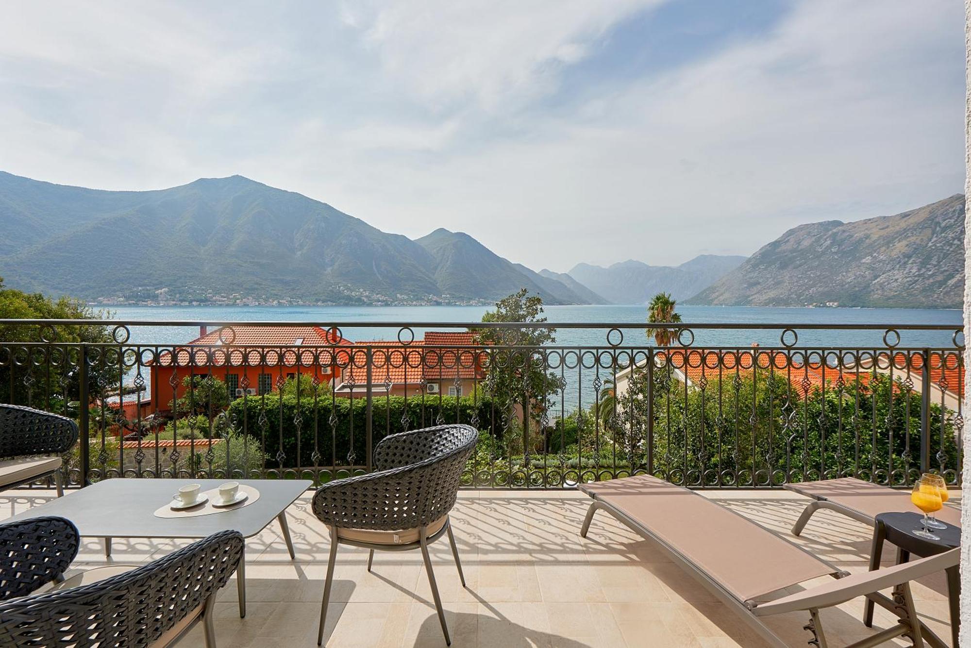 2Montenegro Mimoza Apartments Доброта Екстериор снимка